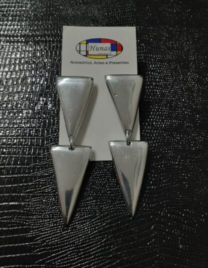 Brinco triângulo duplo
